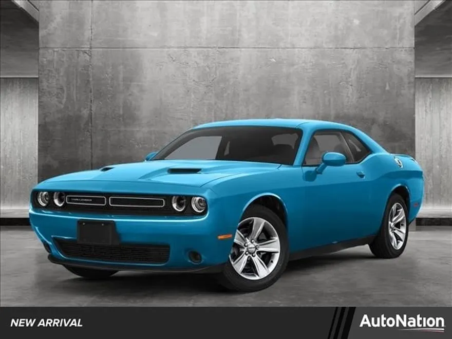 2019 Dodge Challenger SXT photo 1