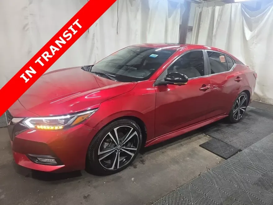 2022 Nissan Sentra SR photo 1