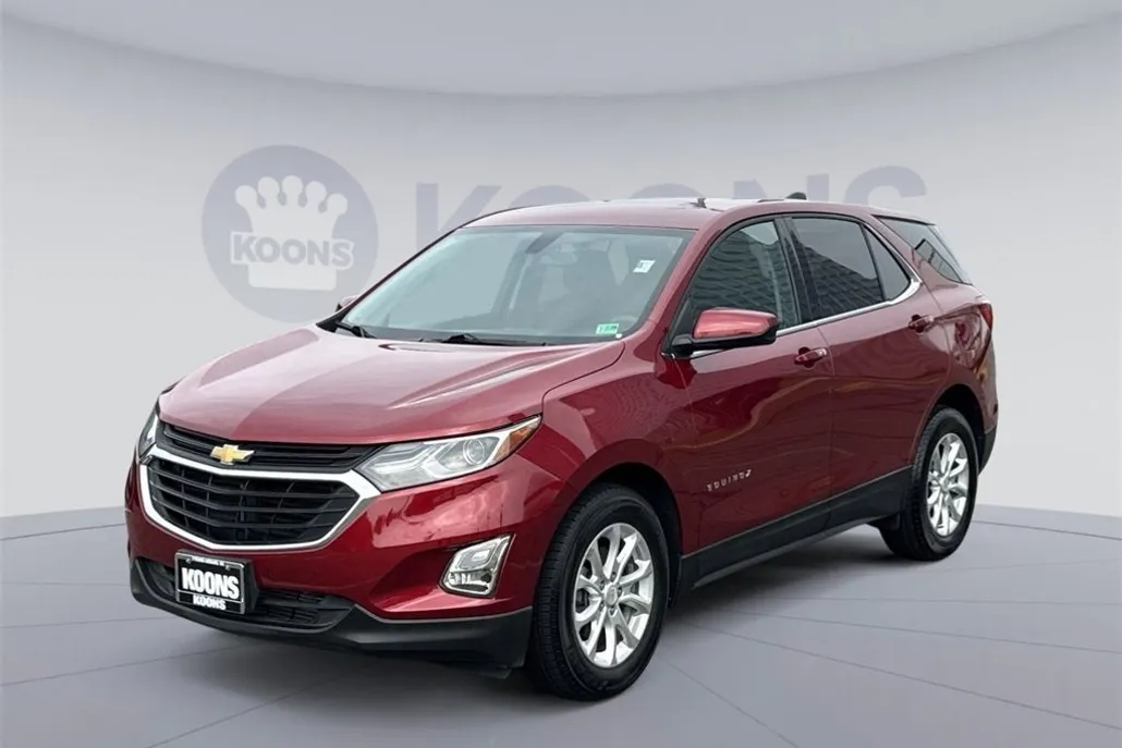 2018 Chevrolet Equinox LT photo 1