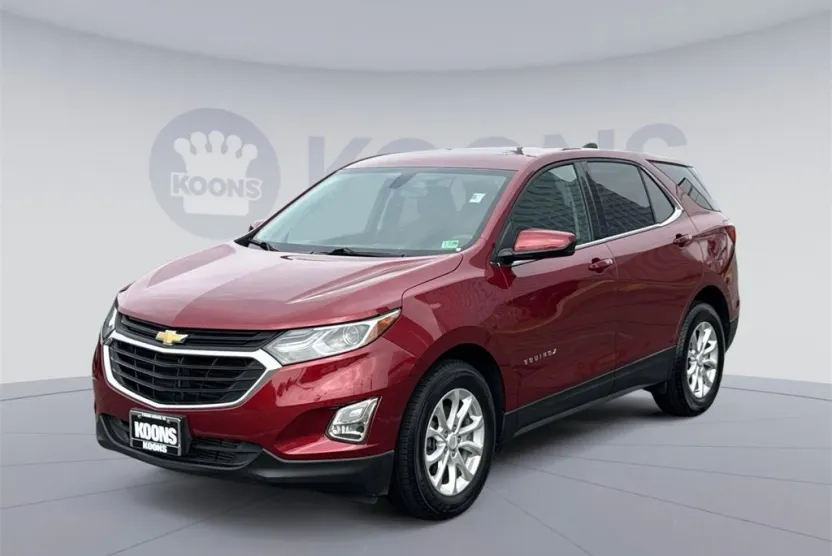 2018 Chevrolet Equinox LT photo 1