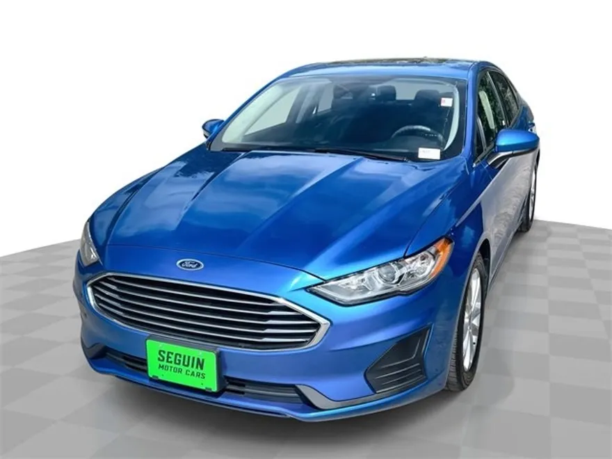 2020 Ford Fusion SE photo 1