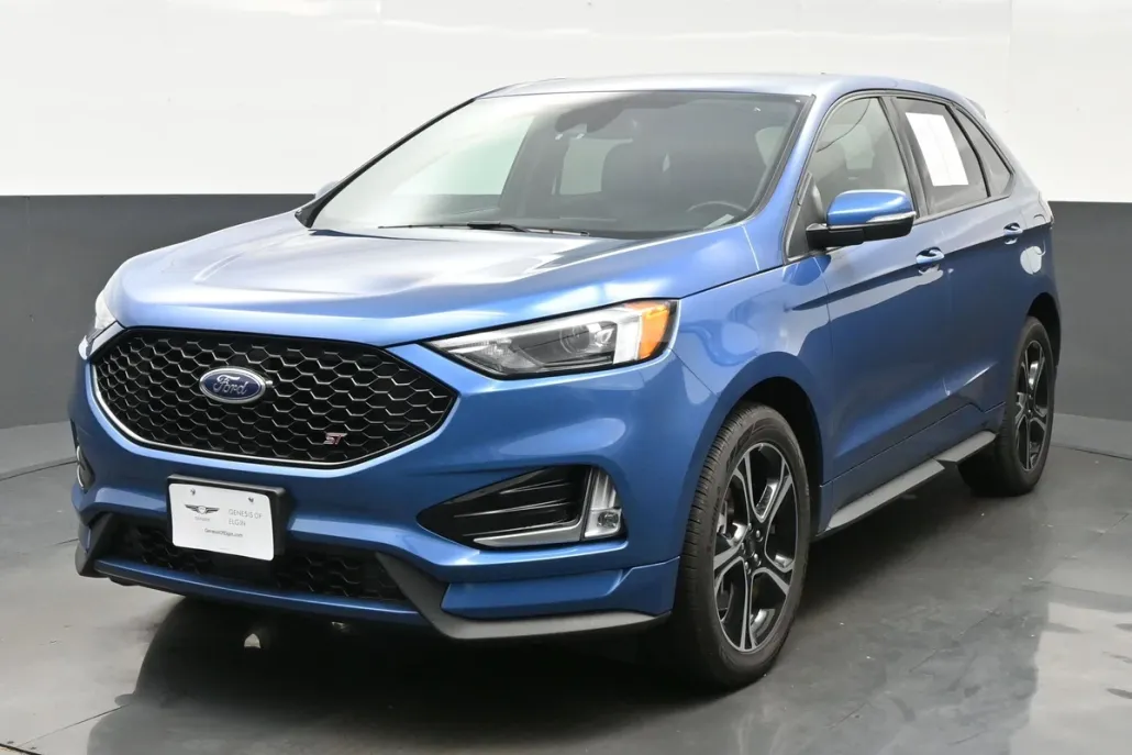 2021 Ford Edge ST photo 1