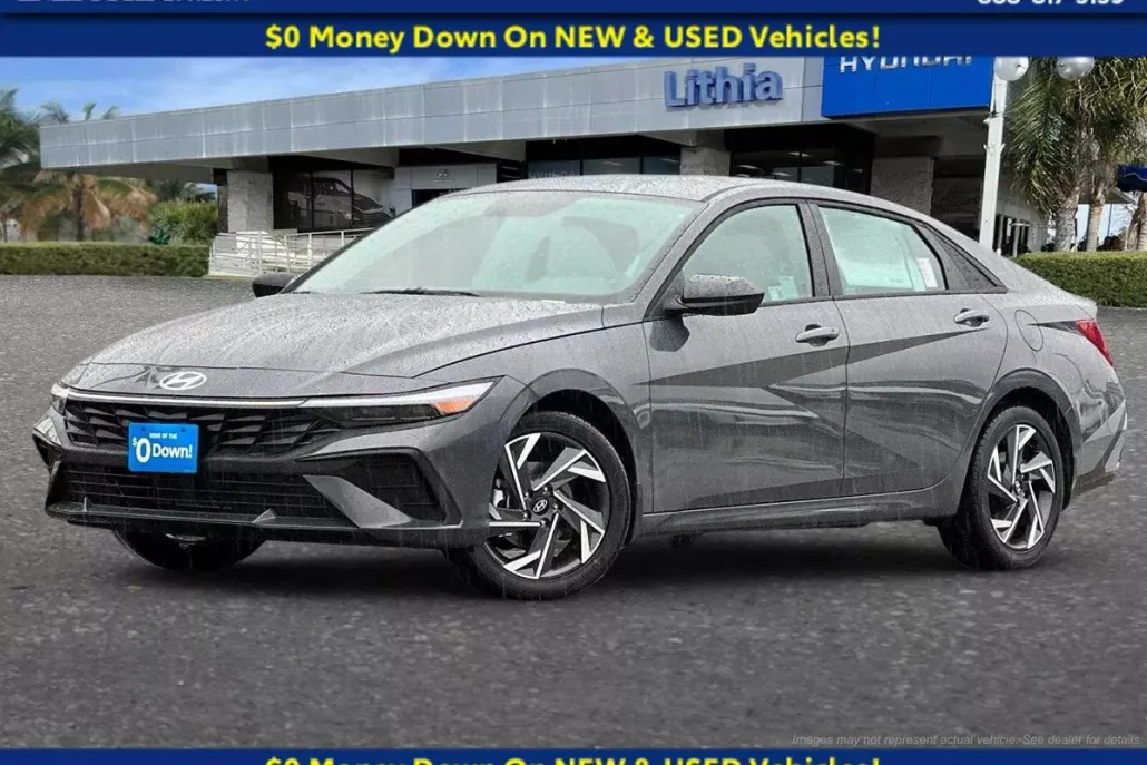 2025 Hyundai Elantra SEL Sport photo 1