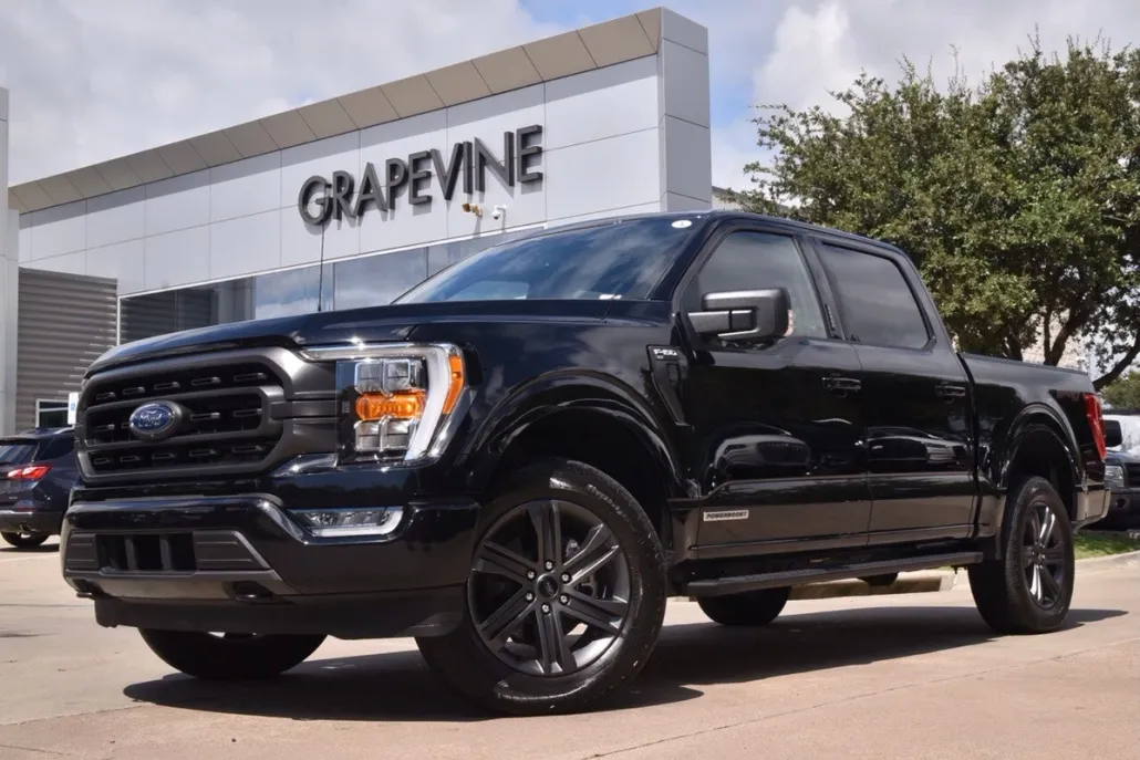 2023 Ford F-150 XLT photo 1