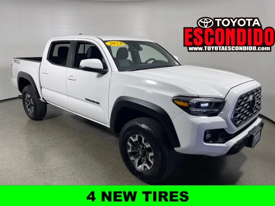2023 Toyota Tacoma SR5 photo 1