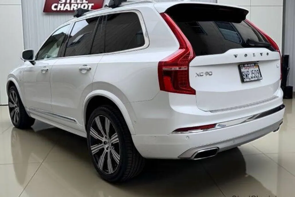 2021 Volvo XC90 Recharge T8 Inscription photo 1