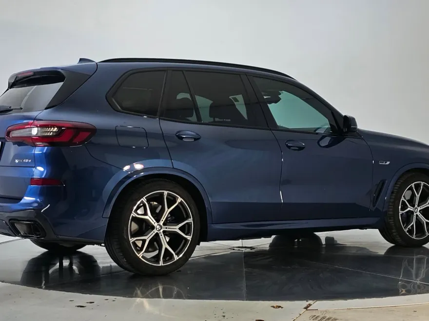 2023 Bmw X5 xDrive45e photo 1