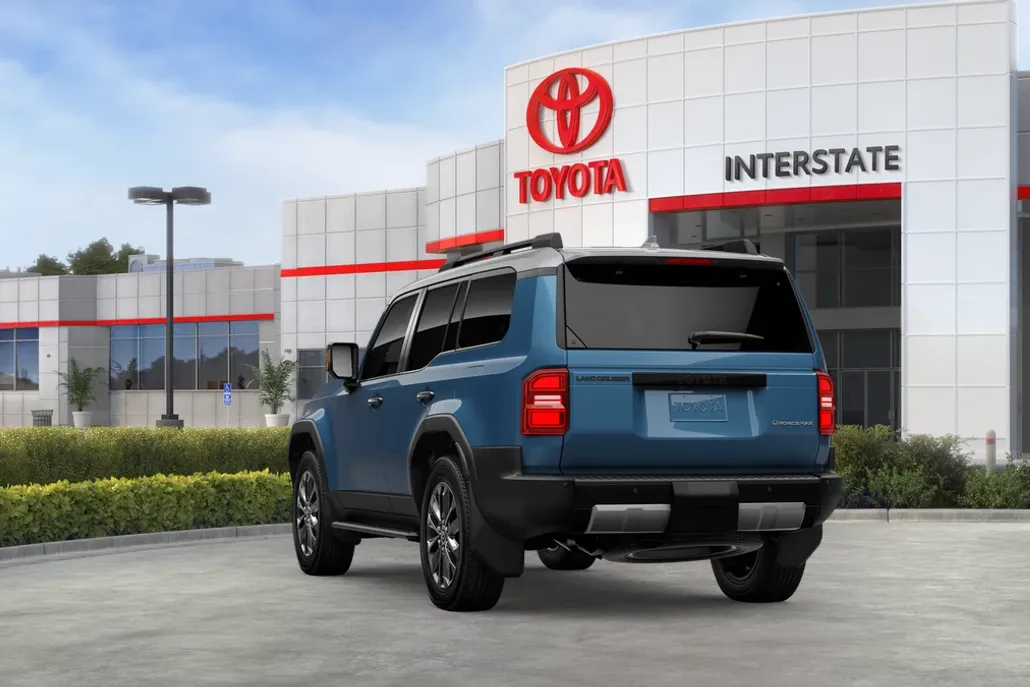 2025 Toyota Land Cruiser photo 1