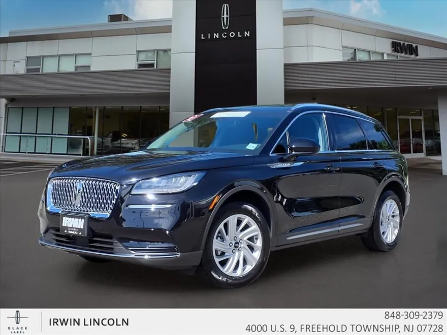 2021 Lincoln Corsair Standard photo 1