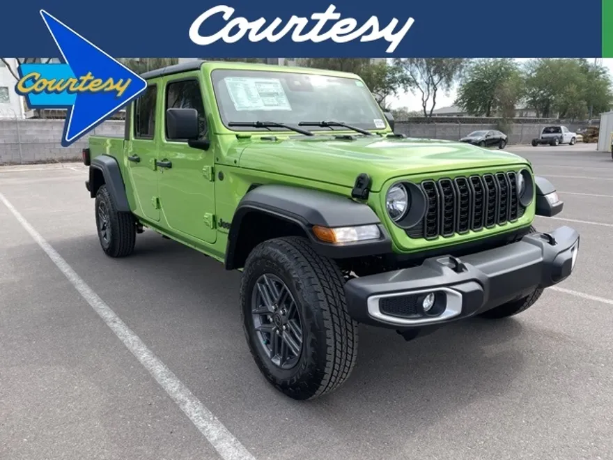 2025 Jeep Gladiator Sport S photo 1