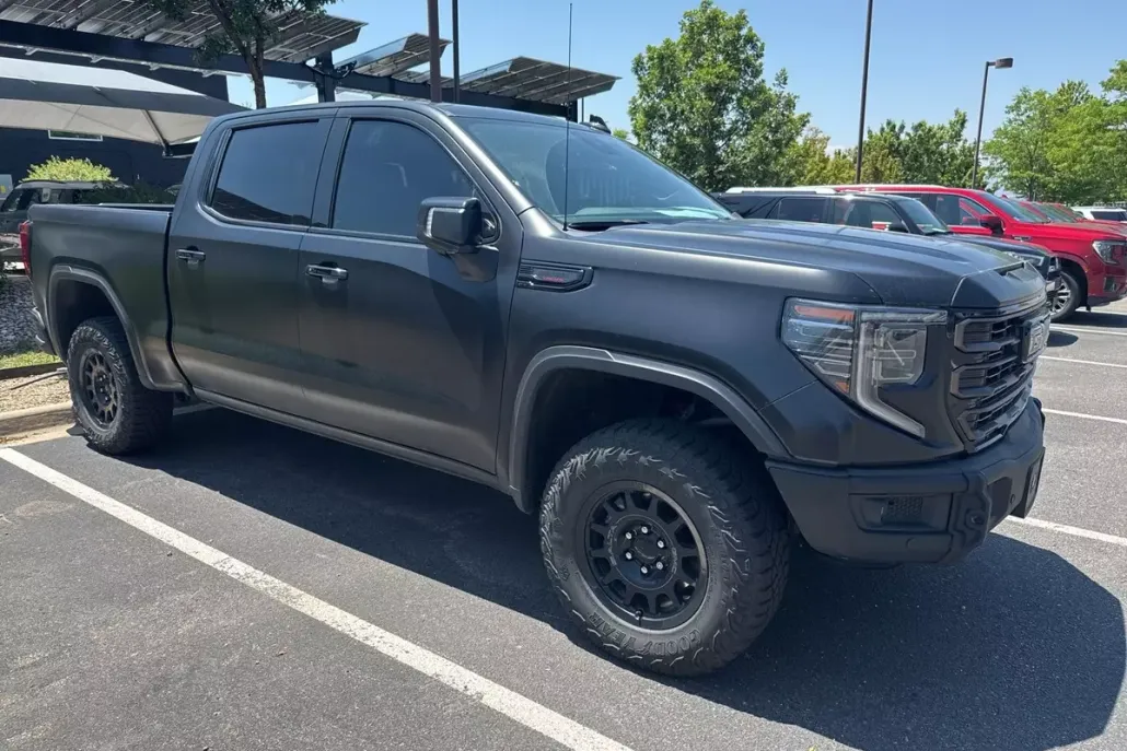 2024 Gmc Sierra 1500 AT4X photo 1
