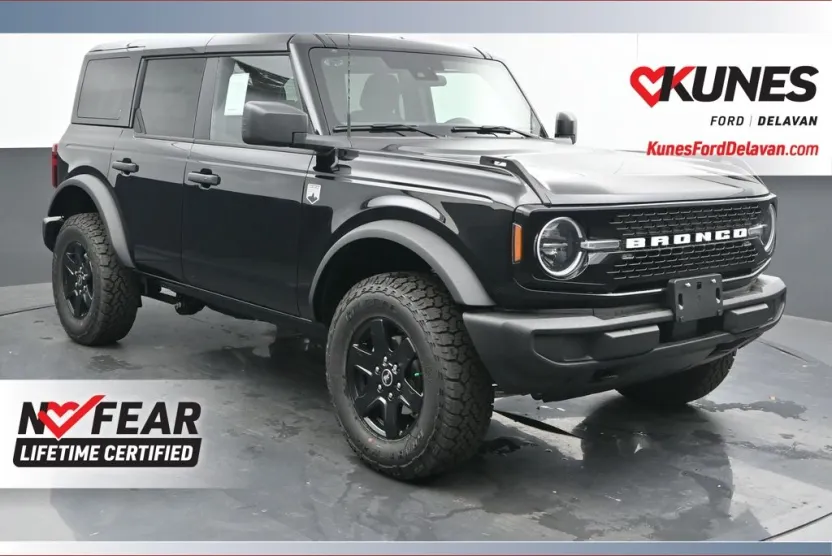 2025 Ford Bronco Big Bend photo 1
