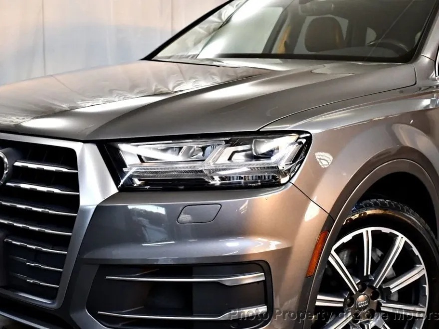 2017 Audi Q7 3.0T Premium Plus photo 1