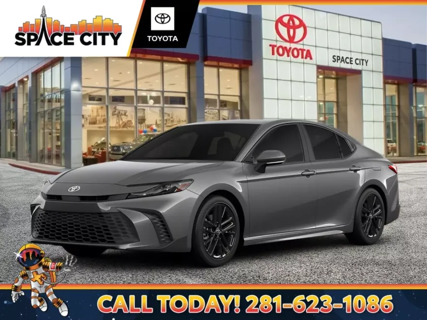 2026 Toyota Camry SE photo 1