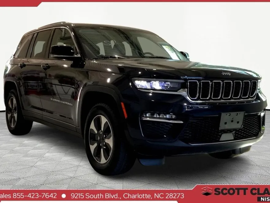 2023 Jeep Grand Cherokee 4xe photo 1