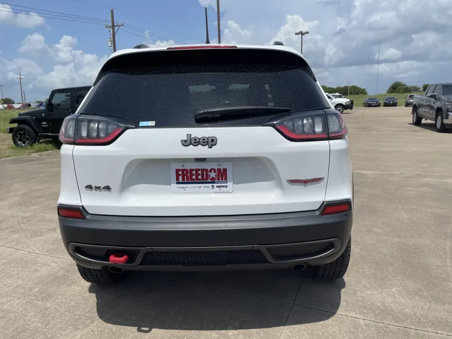 2022 Jeep Cherokee Trailhawk photo 1