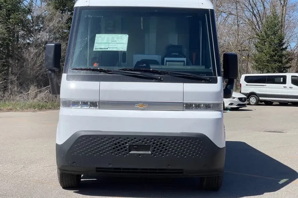 2025 Chevrolet BrightDrop 600 photo 1
