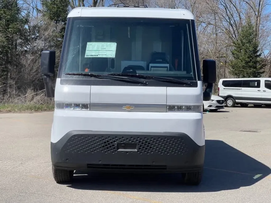 2025 Chevrolet BrightDrop 600 photo 1