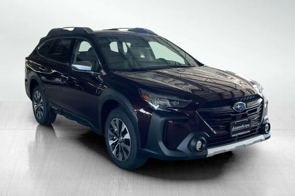 2025 Subaru Outback Touring photo 1