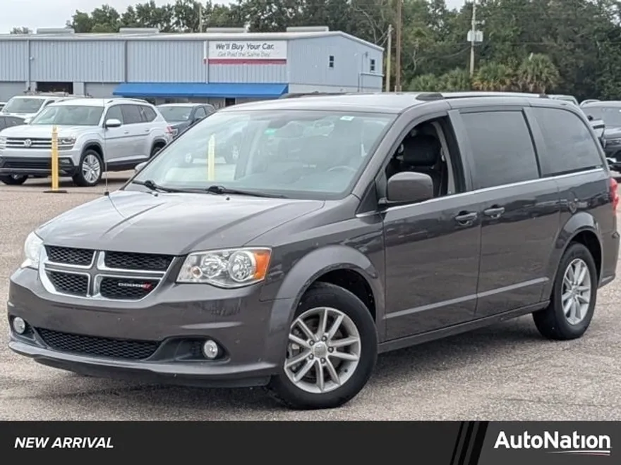 2019 Dodge Grand Caravan SXT photo 1