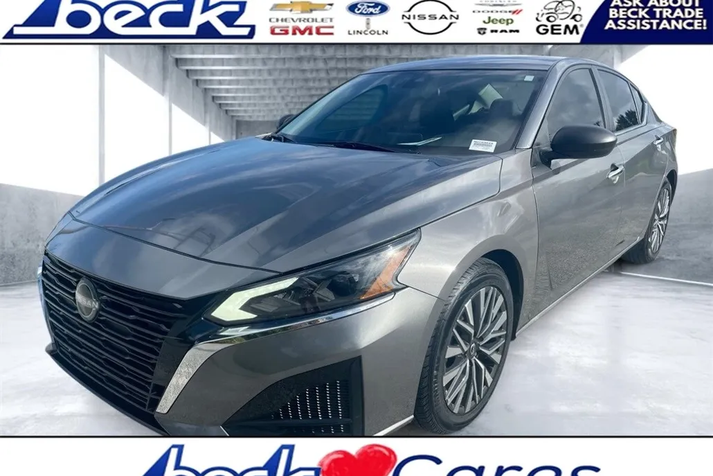 2024 Nissan Altima 2.5 SV photo 1