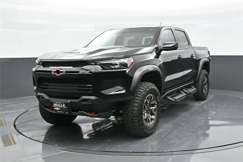 2024 Chevrolet Colorado ZR2 photo 1