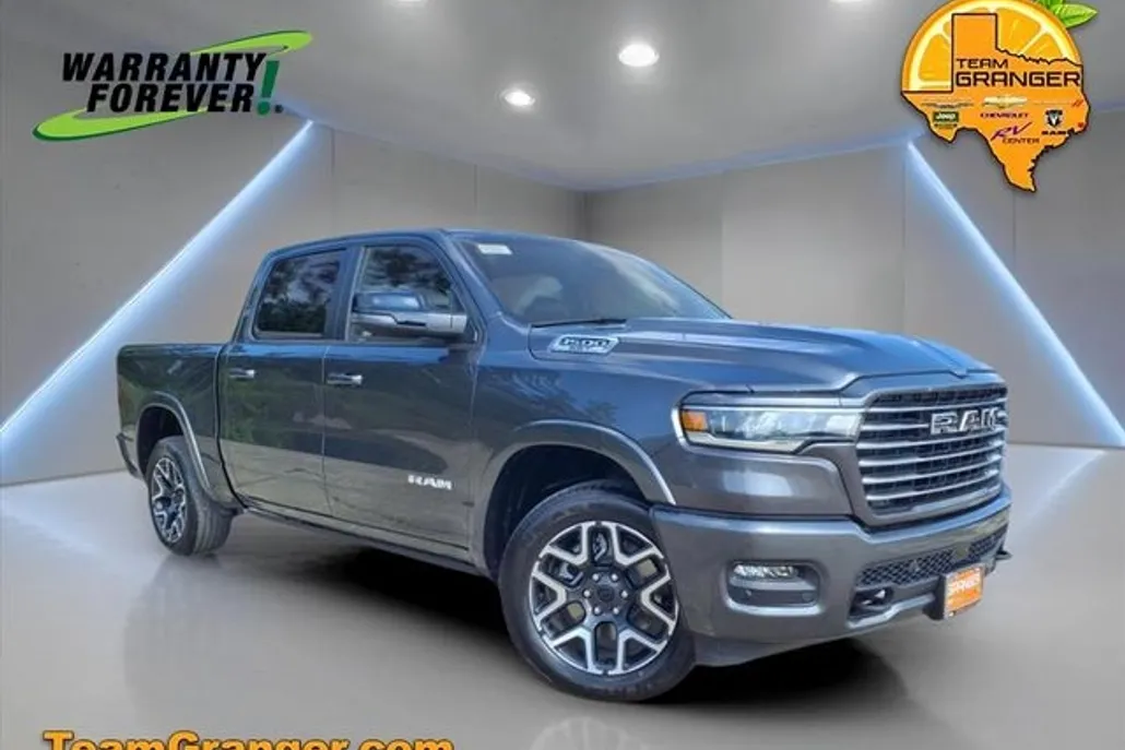 2025 Ram 1500 Laramie photo 1