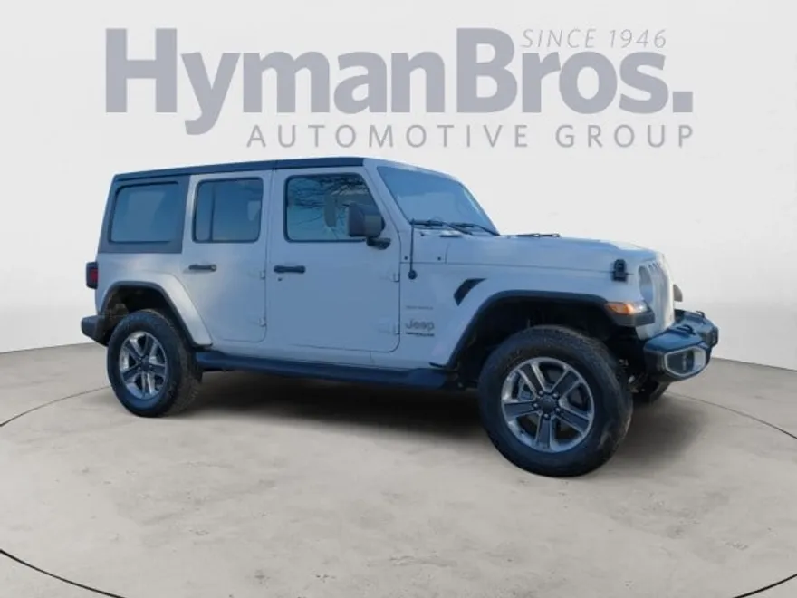 2020 Jeep Wrangler Unlimited Sahara photo 1