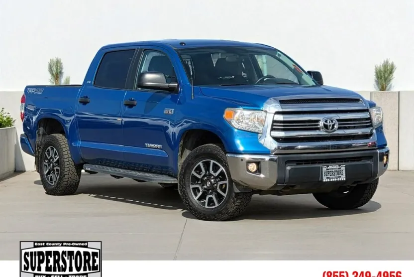 2017 Toyota Tundra SR5 photo 1