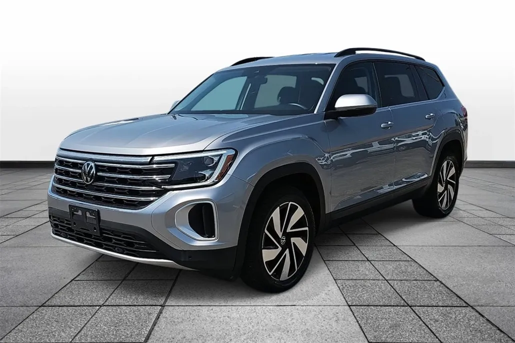 2024 Volkswagen Atlas SE Technology photo 1