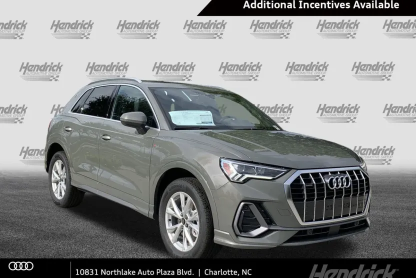 2025 Audi Q3 S line Premium photo 1
