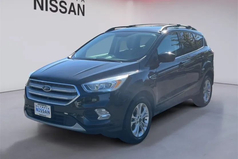 2018 Ford Escape SEL photo 1