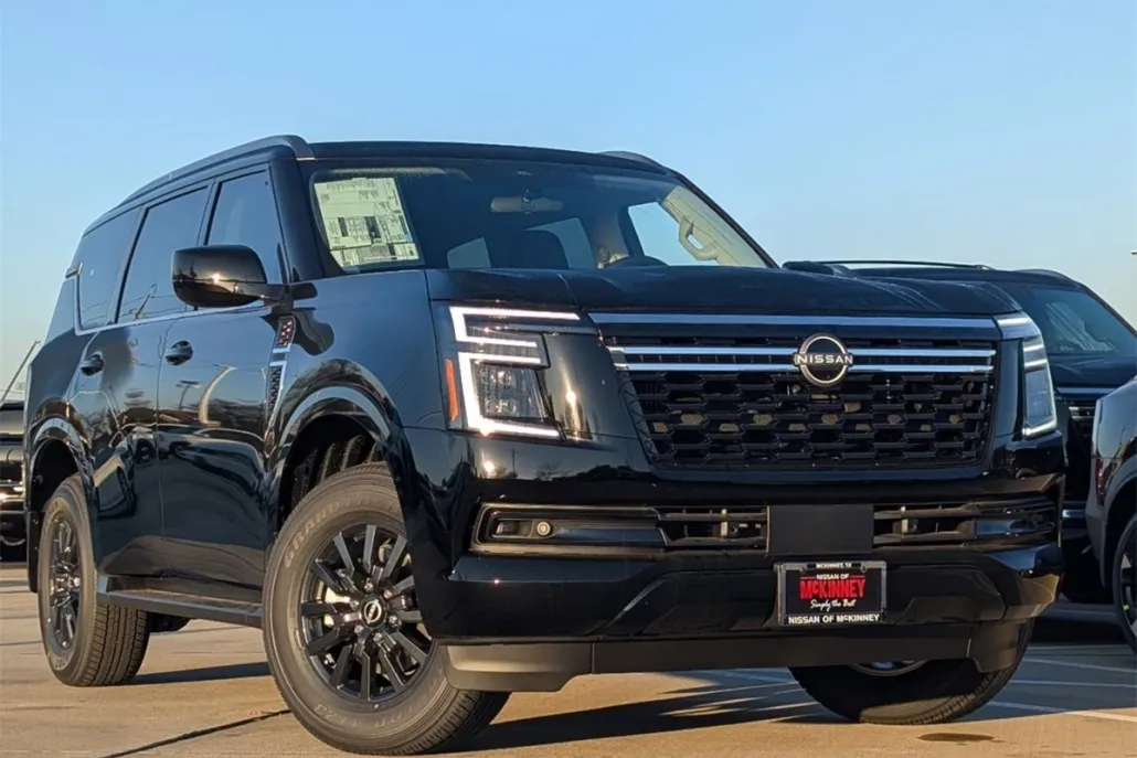 2025 Nissan Armada SV photo 1