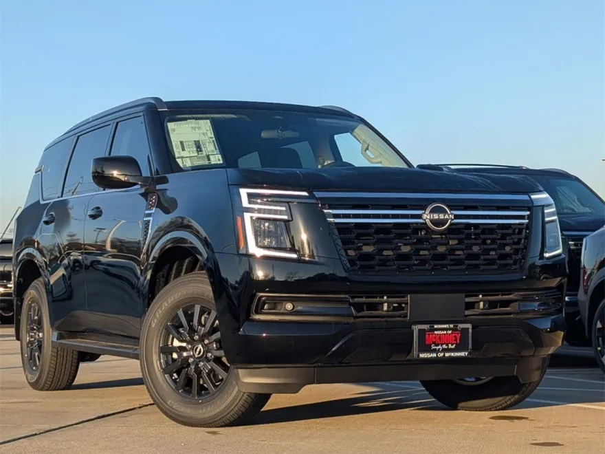 2025 Nissan Armada SV photo 1