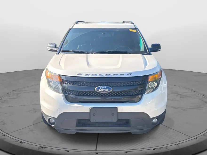 2014 Ford Explorer Sport photo 1