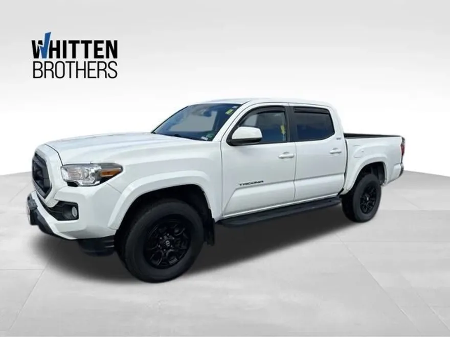 2022 Toyota Tacoma SR5 photo 1