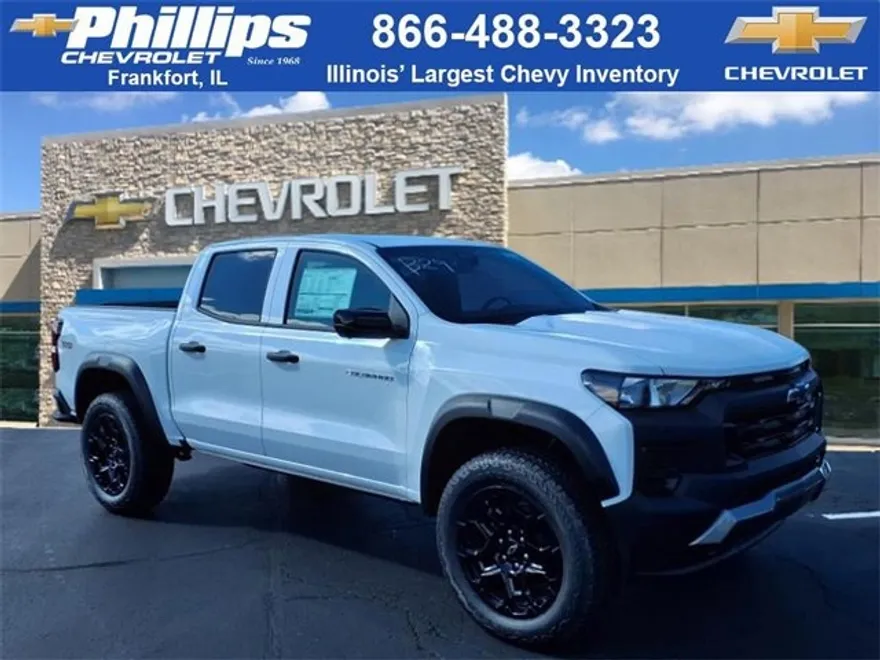 2026 Chevrolet Colorado Trail Boss photo 1