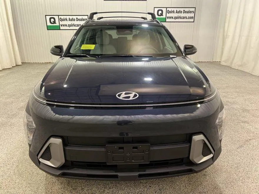 2026 Hyundai Kona SEL photo 1