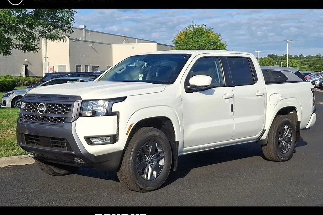 2025 Nissan Frontier SV photo 1