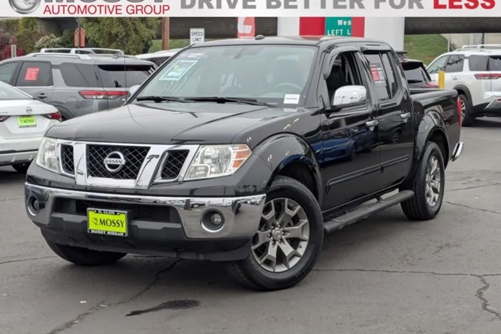 2016 Nissan Frontier SV photo 1