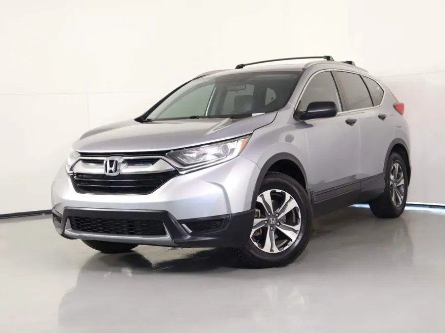 2017 Honda CR-V LX photo 1