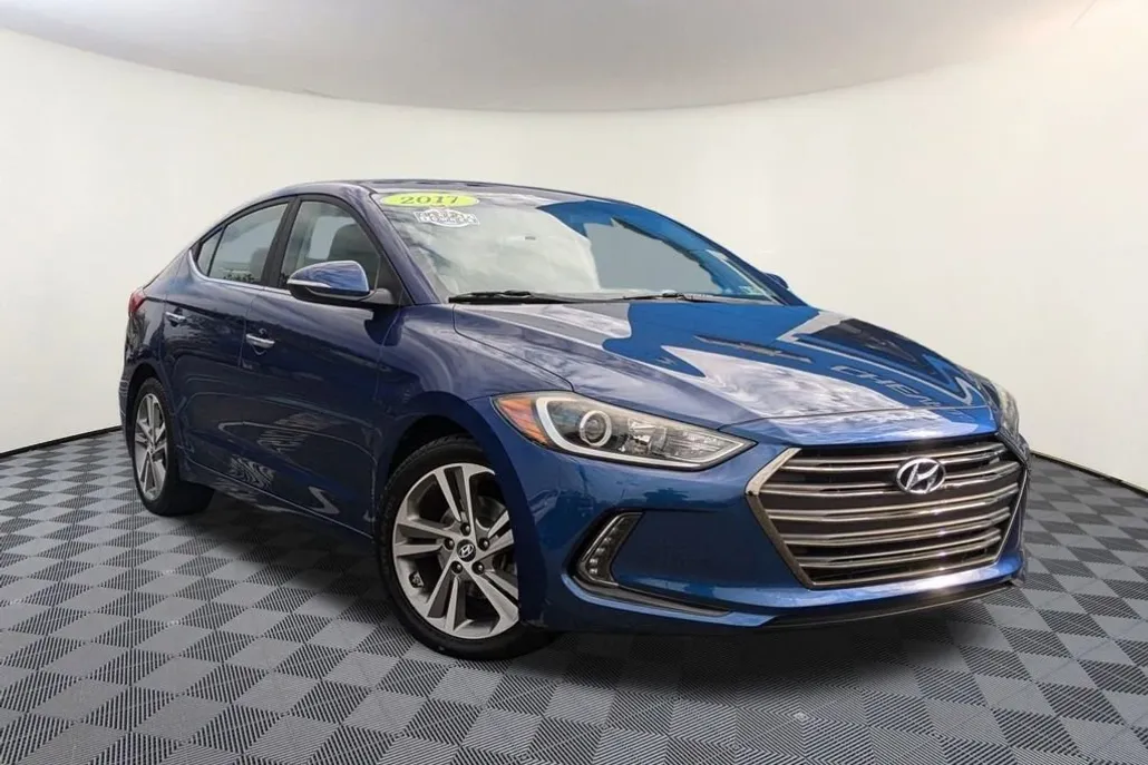 2017 Hyundai Elantra Limited photo 1
