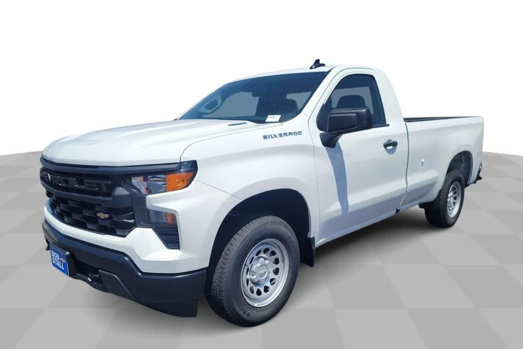 2025 Chevrolet Silverado 1500 photo 1