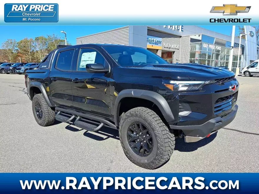 2025 Chevrolet Colorado ZR2 photo 1