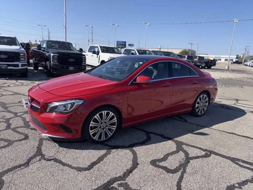 2019 Mercedes Benz CLA 250 4MATIC photo 1