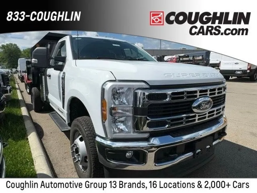 2024 Ford F-350 XL photo 1