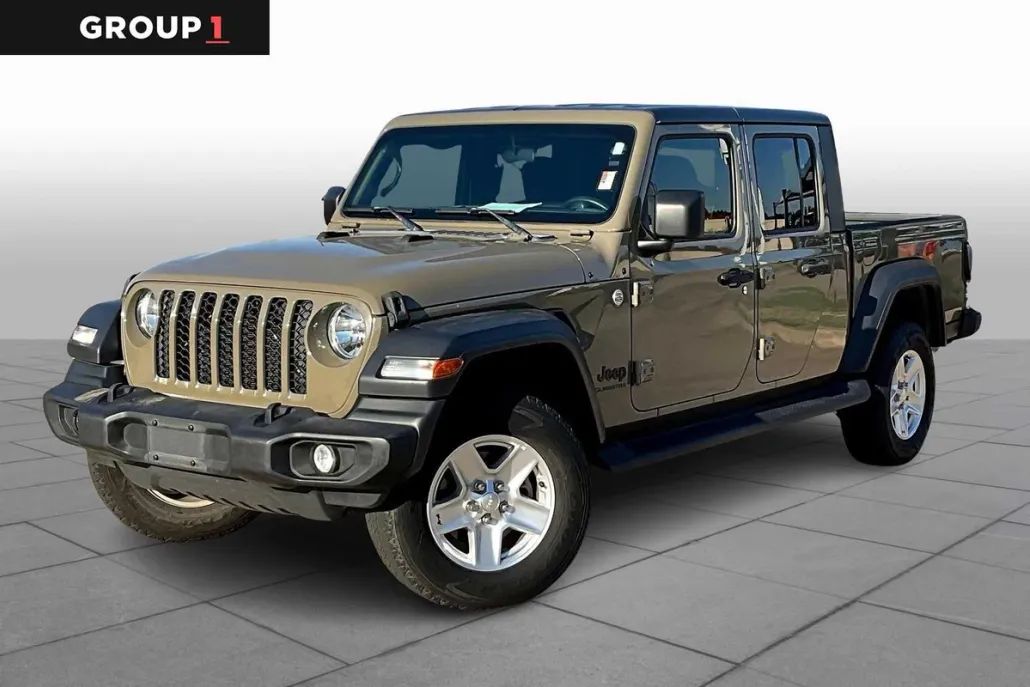 2020 Jeep Gladiator Sport S photo 1