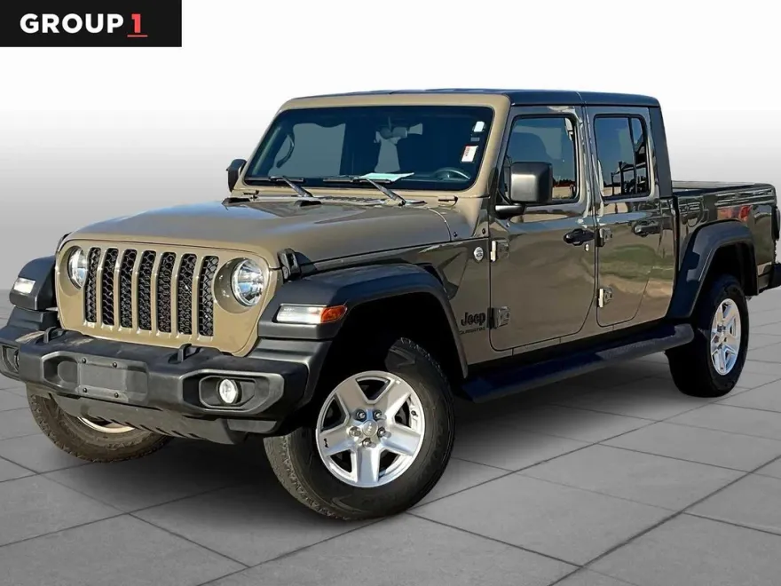 2020 Jeep Gladiator Sport S photo 1