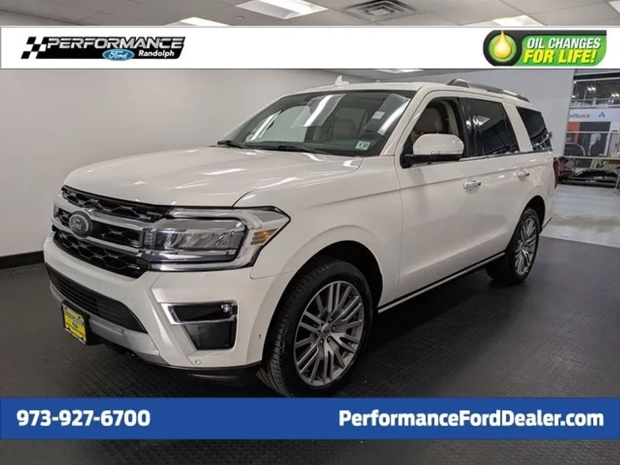 2022 Ford Expedition Limited photo 1