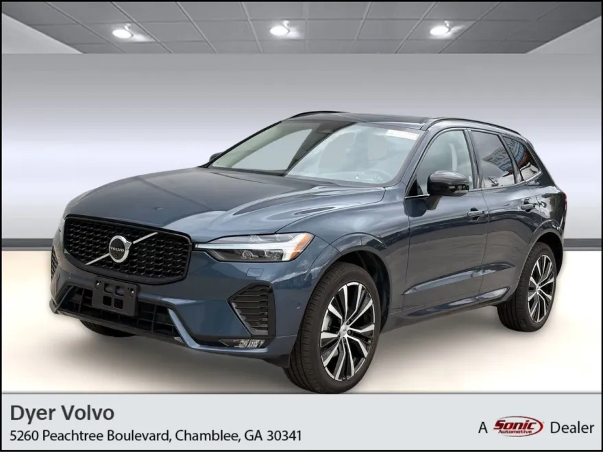 2025 Volvo XC60 Plus photo 1
